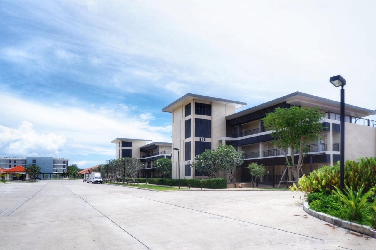 Отель Sea Sun Hua Hin By Jc Kevin & 4*